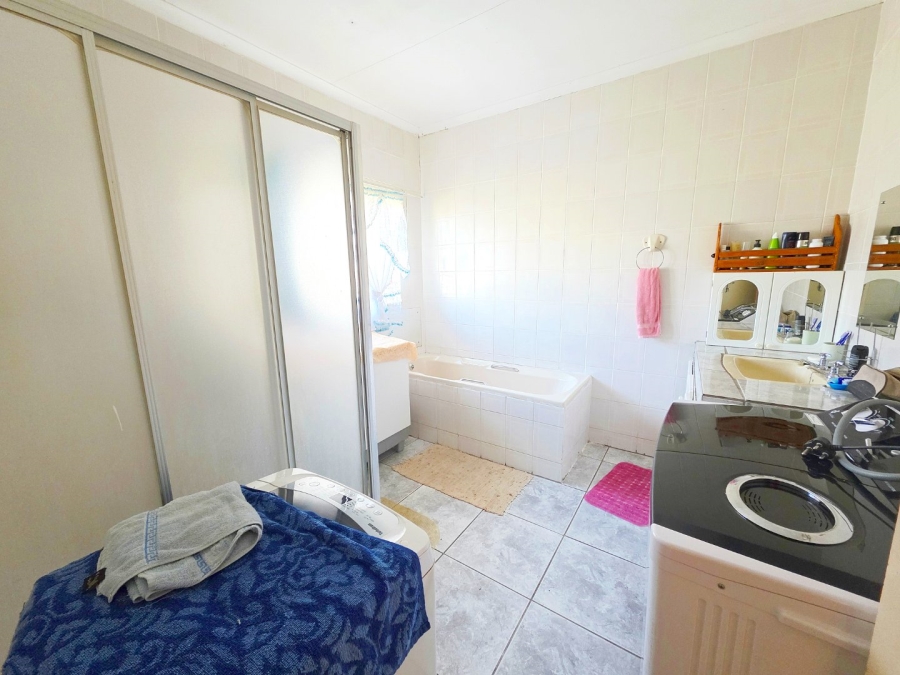 3 Bedroom Property for Sale in Oranjeville Free State
